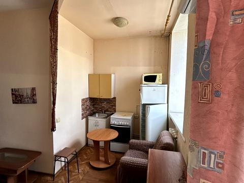 квартира за адресою Івана Мазепи просп. (Петровського), 25