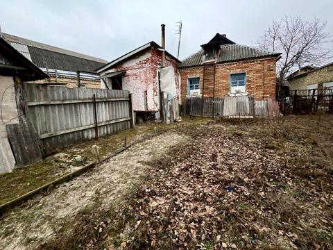 будинок за адресою Центральна вул. (Чапаєва)