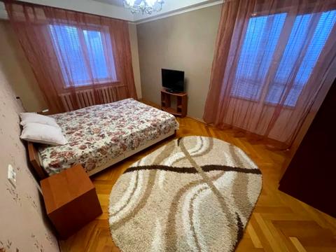 квартира за адресою Амвросія Бучми бульв., 6-Г