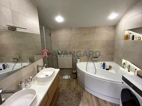 дом по адресу Володимира Великого