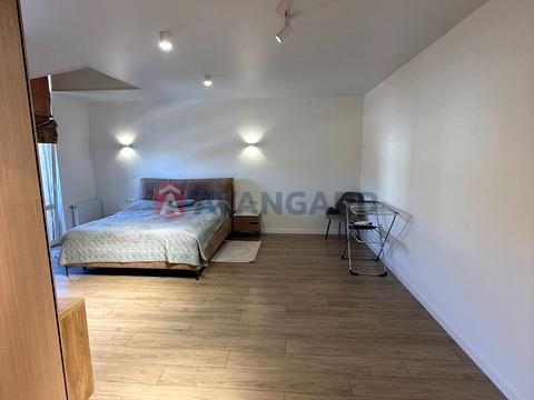 дом по адресу Володимира Великого