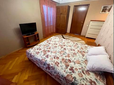 квартира за адресою Амвросія Бучми бульв., 6-Г