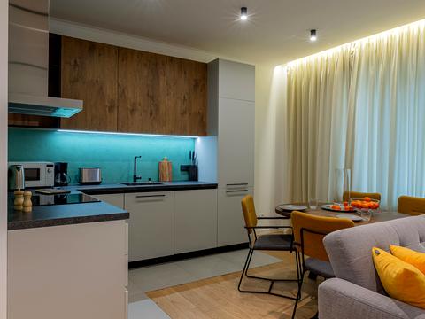 квартира за адресою Рейтарська вул., 21/13