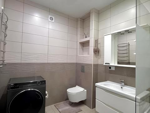 квартира за адресою Весняна вул., 12