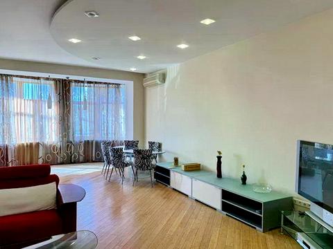 квартира за адресою Андрія Гулого-Гуленка вул. (Віце-адмірала Азарова), 10/1