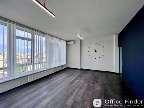 комерційна за адресою Жилянська вул., 68