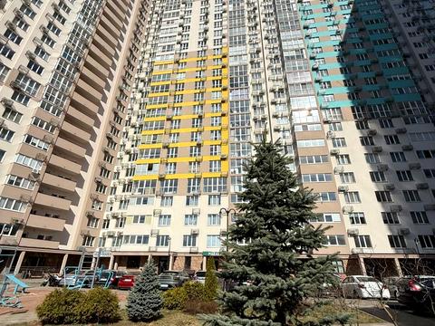 квартира по адресу Академика Заболотного ул., 15-В