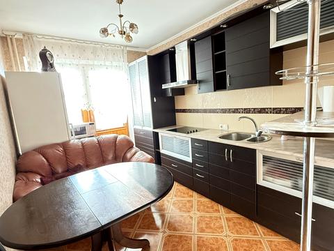 квартира по адресу Якуба Коласа ул., 2