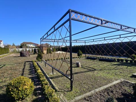 будинок за адресою с. Лебедівка, Шевченко, 8