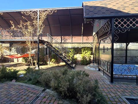 будинок за адресою с. Лебедівка, Шевченко, 8