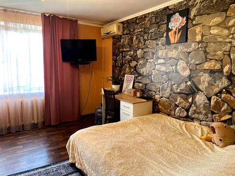 квартира за адресою Олени Теліги вул., 1