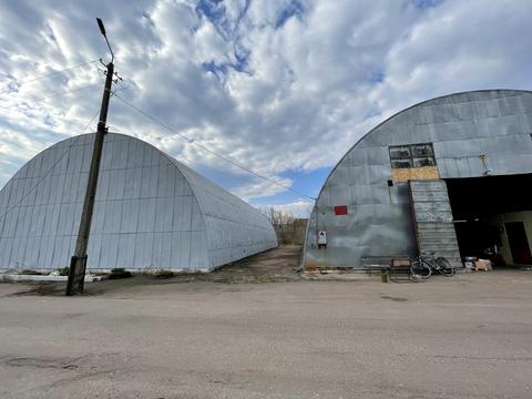 комерційна за адресою Любецька вул., 187