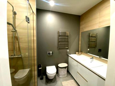 квартира за адресою Лабораторний пров., 7