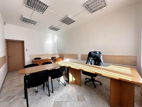 коммерческая по адресу Левка Лукьяненко ул. (Маршала Тимошенко), 21к9