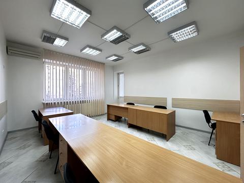 комерційна за адресою Левка Лук'яненка вул. (Маршала Тимошенка), 21к9