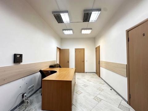 комерційна за адресою Левка Лук'яненка вул. (Маршала Тимошенка), 21к9