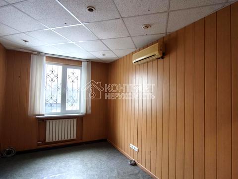 комерційна за адресою Ахсарова вул., 21