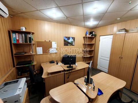 комерційна за адресою Ахсарова вул., 21