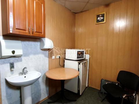 комерційна за адресою Ахсарова вул., 21