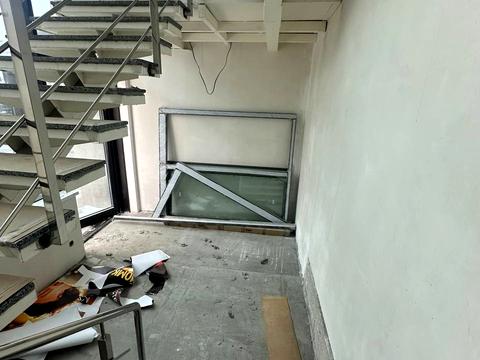 коммерческая по адресу Крещатик ул., 16