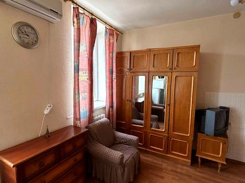 квартира за адресою Івана Мазепи просп. (Петровського), 45