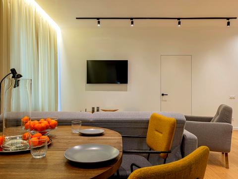 квартира за адресою Рейтарська вул., 21/13