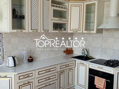 квартира за адресою Домобудівельна вул., 6