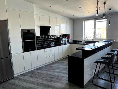 квартира за адресою Федьковича вул., 88