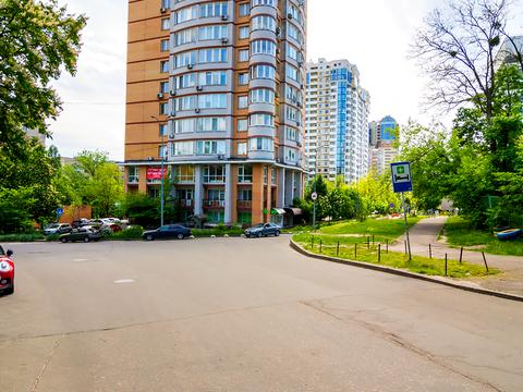 комерційна за адресою Професора Підвисоцького вул., 6-В