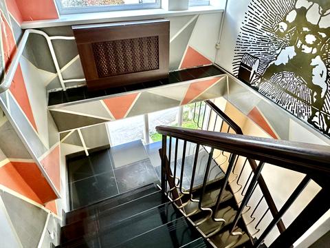 комерційна за адресою Львівська вул., 5