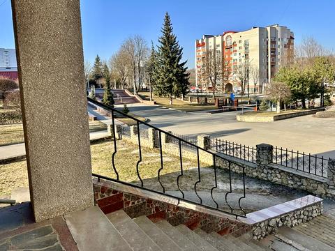 комерційна за адресою Львівська вул., 5