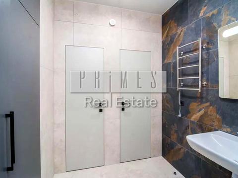 комерційна за адресою Джона Маккейна вул. (Івана Кудрі), 26