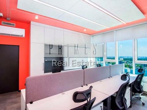 комерційна за адресою Джона Маккейна вул. (Івана Кудрі), 26