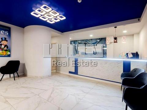 комерційна за адресою Миколи Міхновського бульв. (Дружби народів), 38