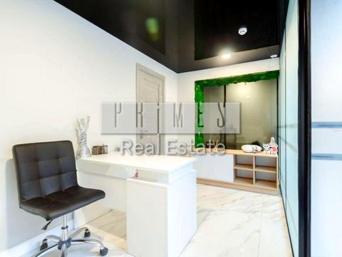 комерційна за адресою Миколи Міхновського бульв. (Дружби народів), 38