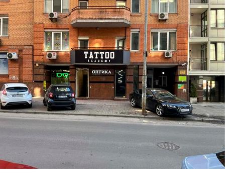 комерційна за адресою Павлівська вул., 17