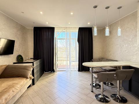 будинок за адресою Салютна вул.