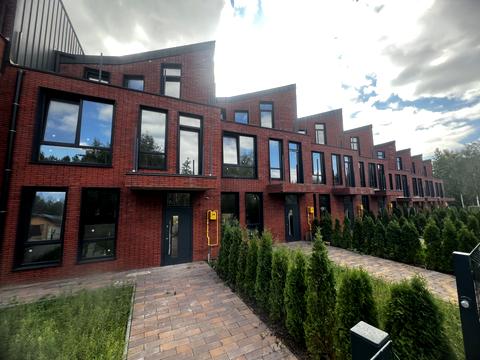 будинок за адресою Мальовничий пров.