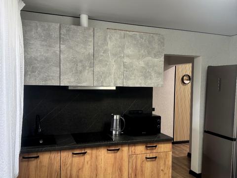 квартира за адресою Лариси Руденко вул., 3-А