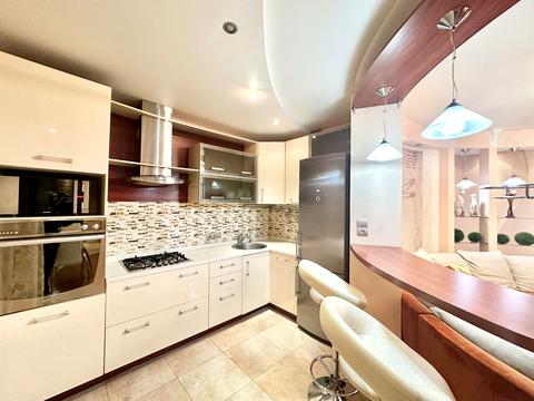 квартира за адресою Рельєфна вул., 8