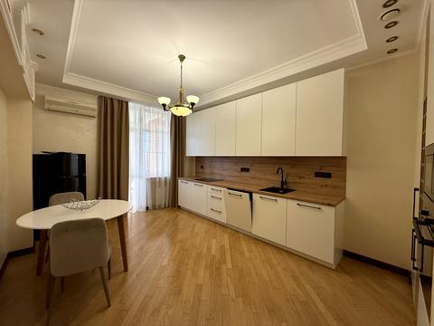 квартира за адресою Старонаводницька вул., 13