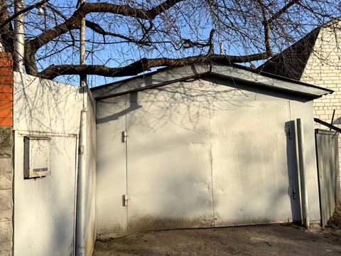 будинок за адресою с. Мошни, Спасо- Преображенська