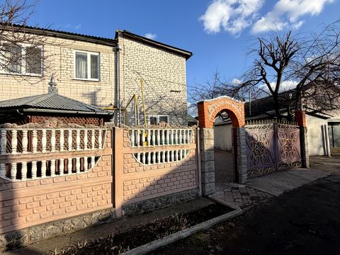 будинок за адресою с. Мошни, Спасо- Преображенська