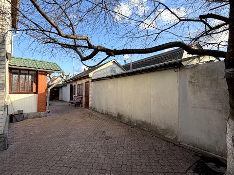 будинок за адресою с. Мошни, Спасо- Преображенська