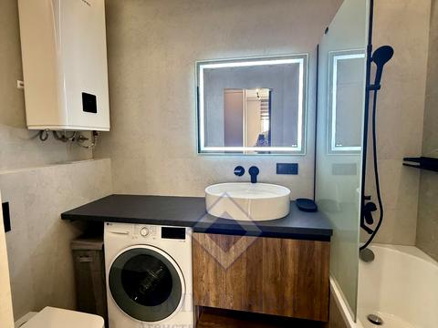 квартира за адресою Михайла Максимовича вул. (Онуфрія Трутенка), 28-К