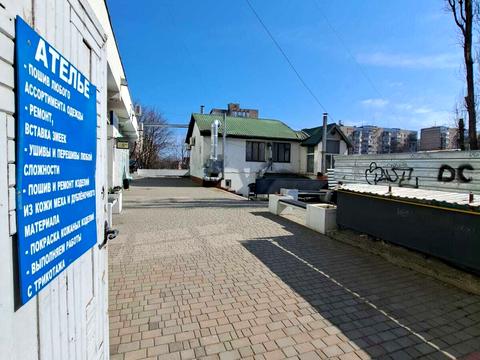 комерційна за адресою Академіка Корольова вул., 94