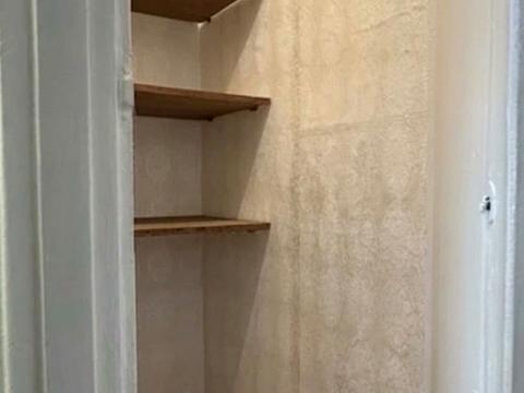 квартира за адресою Прирічна вул., 27