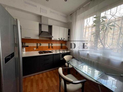 квартира по адресу Сергея Набоки ул., 1