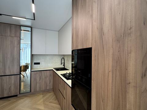 квартира по адресу Ивано-Франковск, Степана Бандеры ул., (Будинок 4)