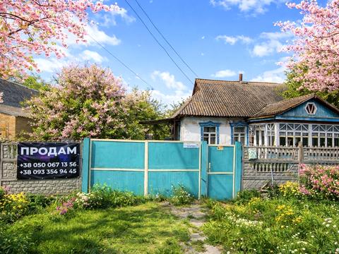 будинок за адресою Центральна
